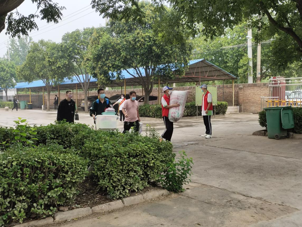 图片4.png 图片4.png